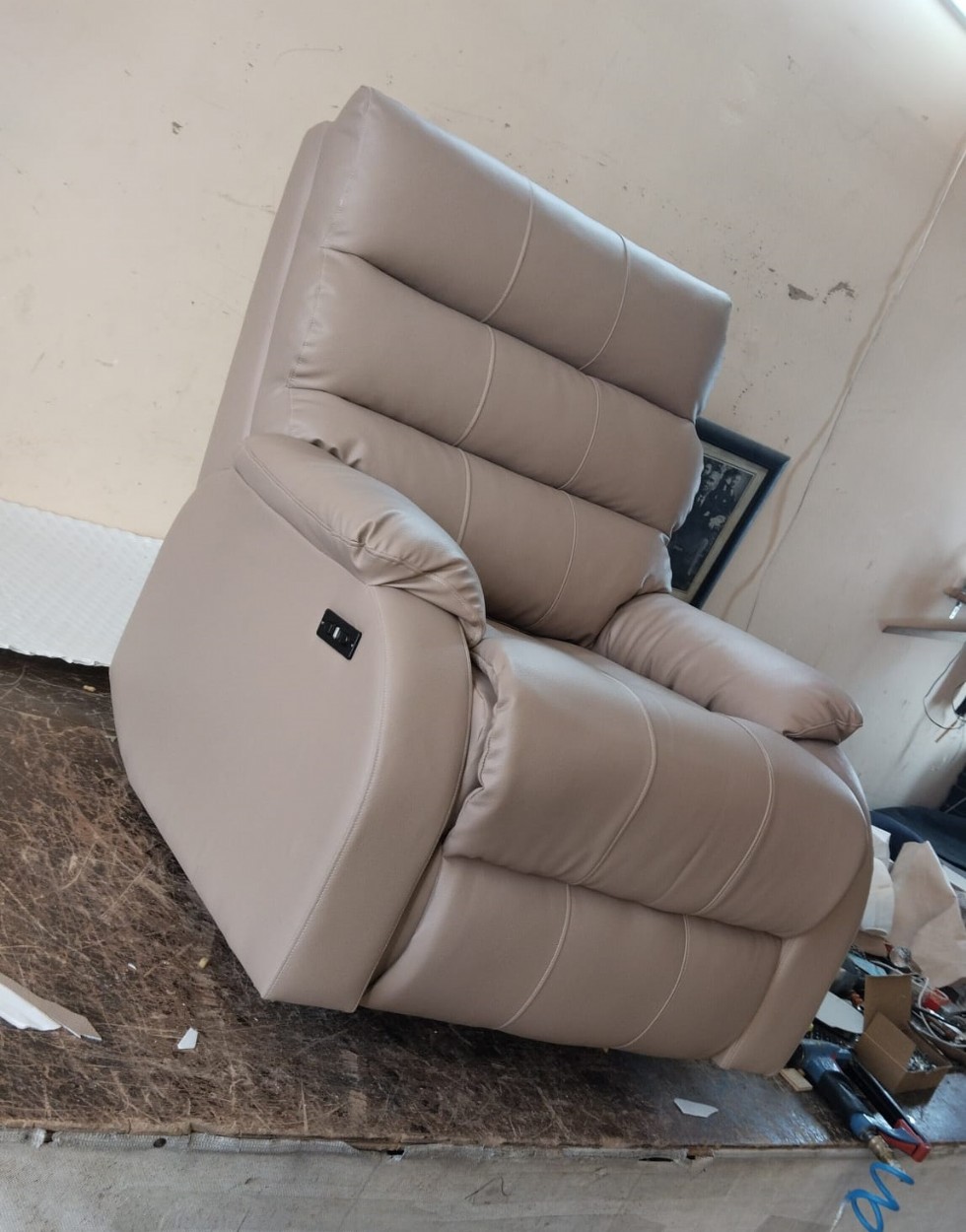Stillboy Elektrikli Dönerli Baba Koltuk Bej Deri Recliner Koltuk